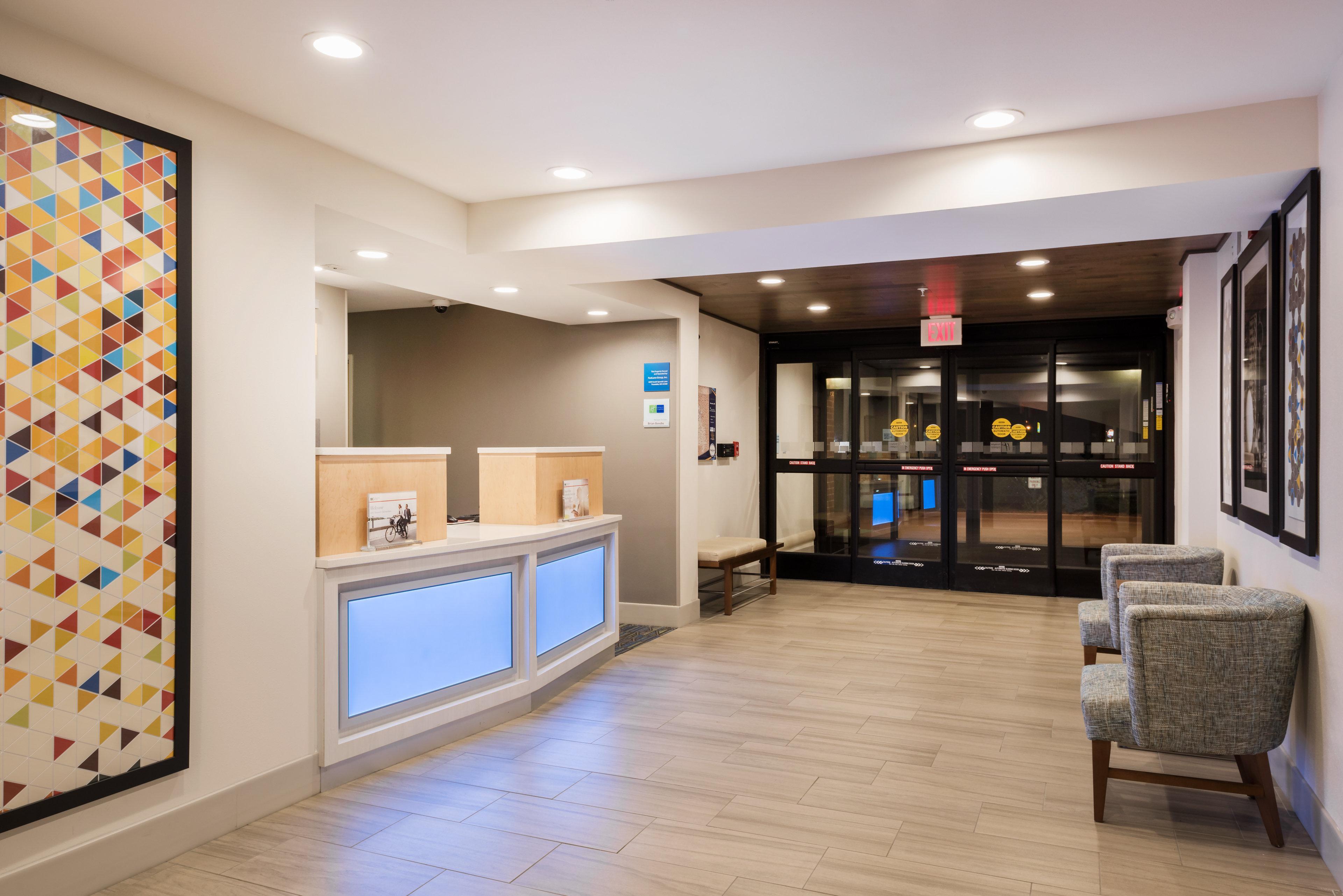 Holiday Inn Express Warrenton By Ihg Exterior foto