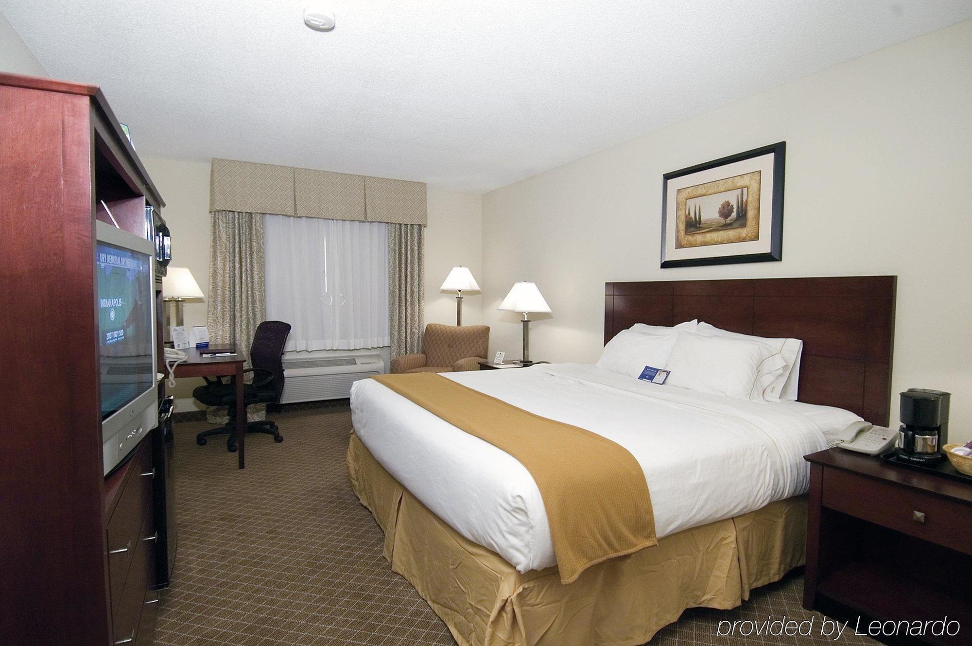 Holiday Inn Express Warrenton By Ihg Quarto foto