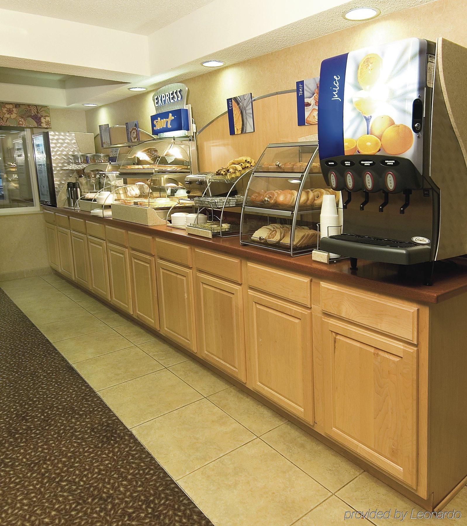Holiday Inn Express Warrenton By Ihg Restaurante foto